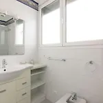 Διαμέρισμα Sleeps 6 Fast Wi-fi 2 Bathrooms